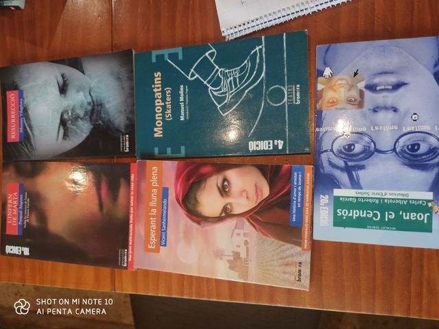 libros de lectura 5€ c.u.