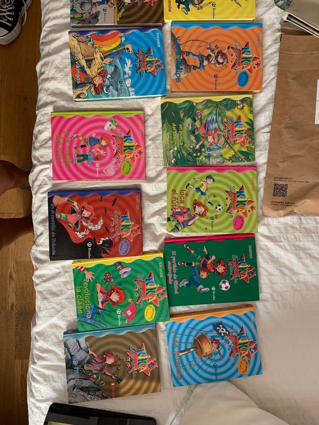 pack libros kika súper bruja