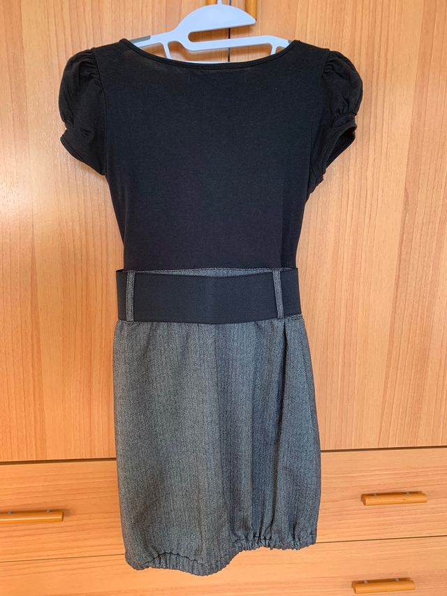 Vestido gris y negro