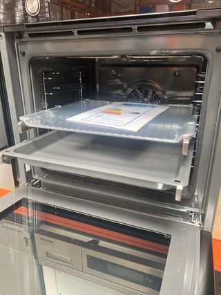 Hornos piroliticos nuevos outlet de segunda mano por 350 EUR en  Rivas-Vaciamadrid en WALLAPOP