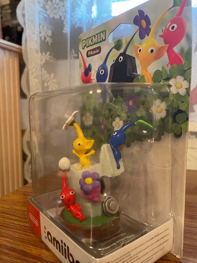 Nintendo amiibo pikmin
