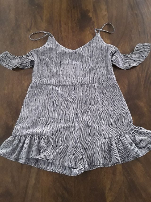 Mono de tirantes Mango