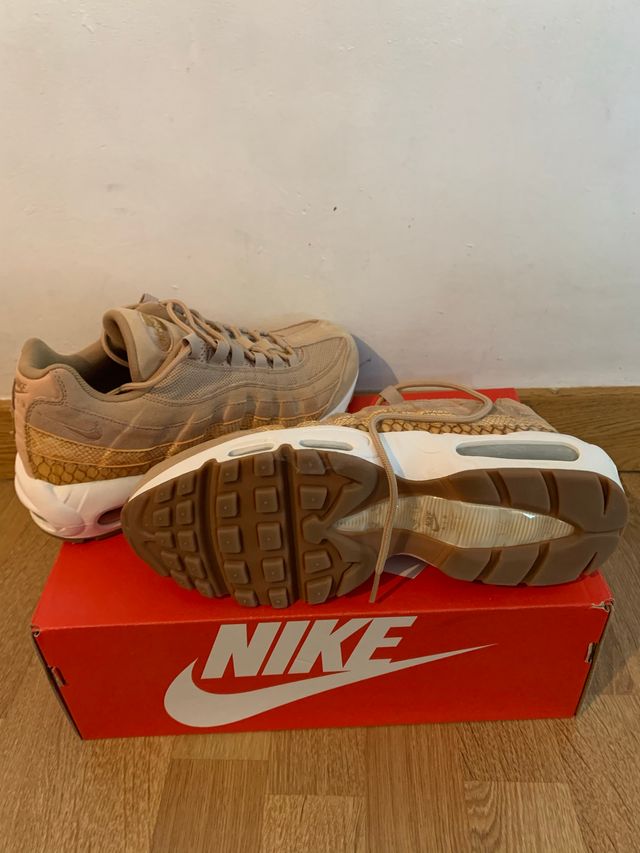 NIKE AIR MAX 95 SNAKESKIN