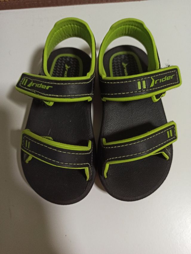 zapatillas goma num. 24