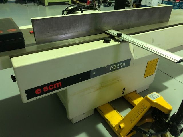Cepillo SCM F520 e