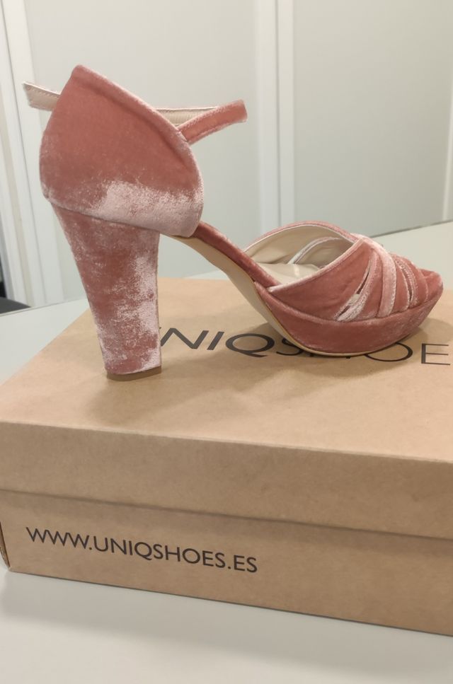 Sandalias tacón a estrenar terciopelo Uniqshoes