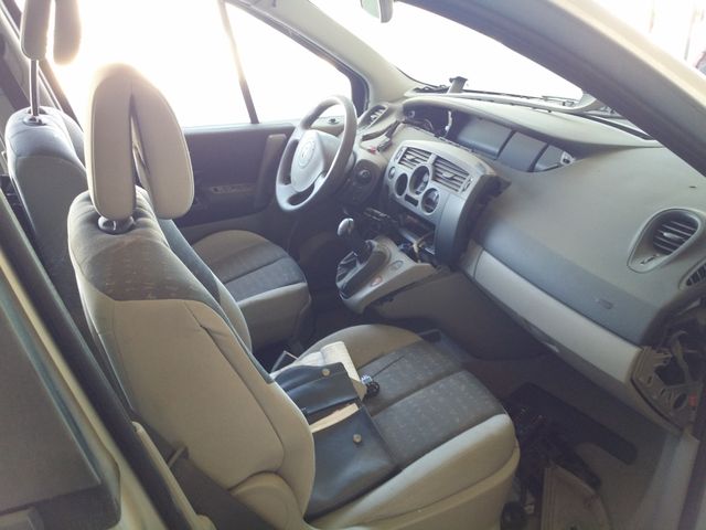 renault scenic 1.5dci 05