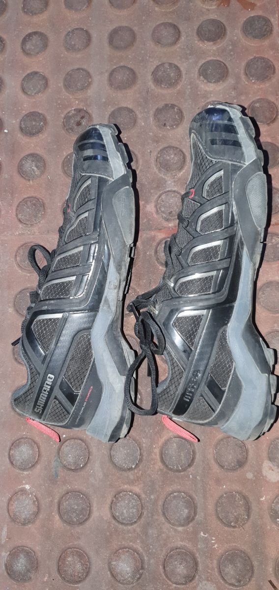 vendo zapatillas de calas y pedales shimano