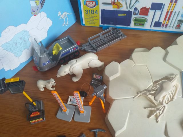 Playmobil 3184  Expedición polar excavación dino