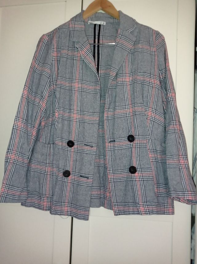 MUJER, MIRA MI PERFIL