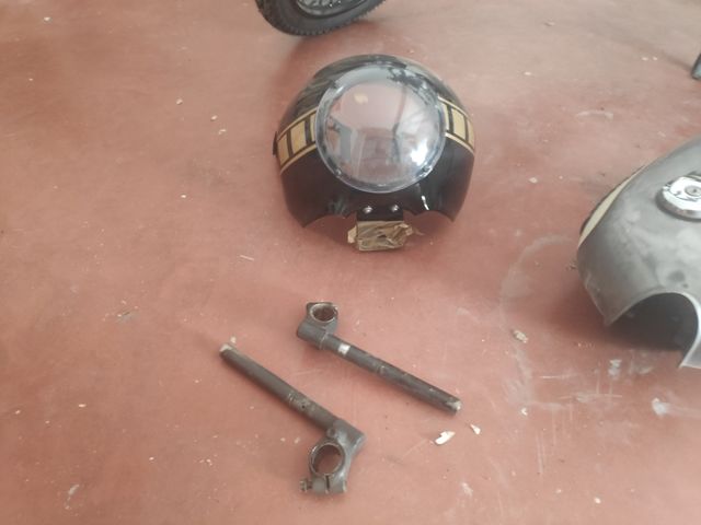 Yamaha Special 250 Café Racer (3 en 1)