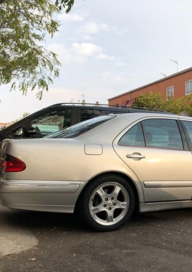 Mercedes-Benz Clase E 2000