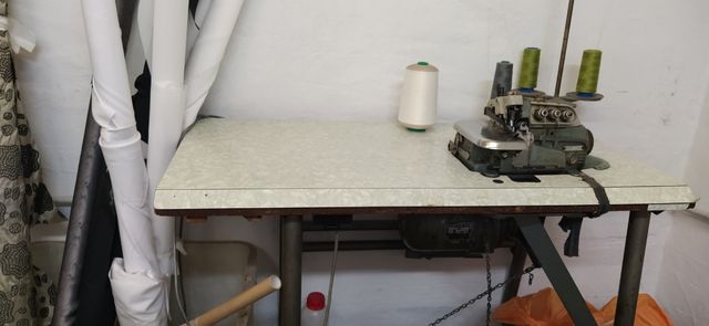 Remalladora 3 hilos. Oportunidad