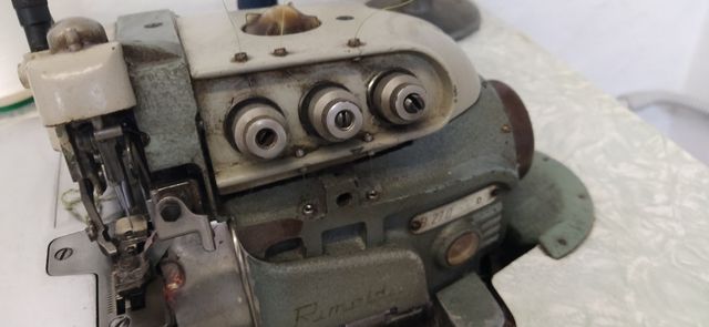 Remalladora 3 hilos. Oportunidad