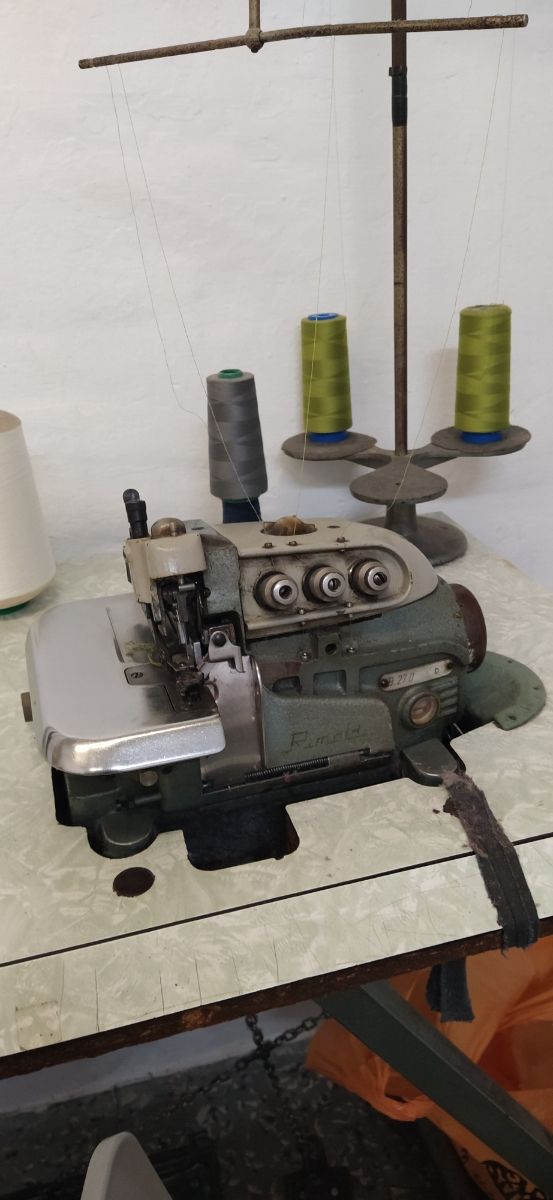Remalladora 3 hilos. Oportunidad