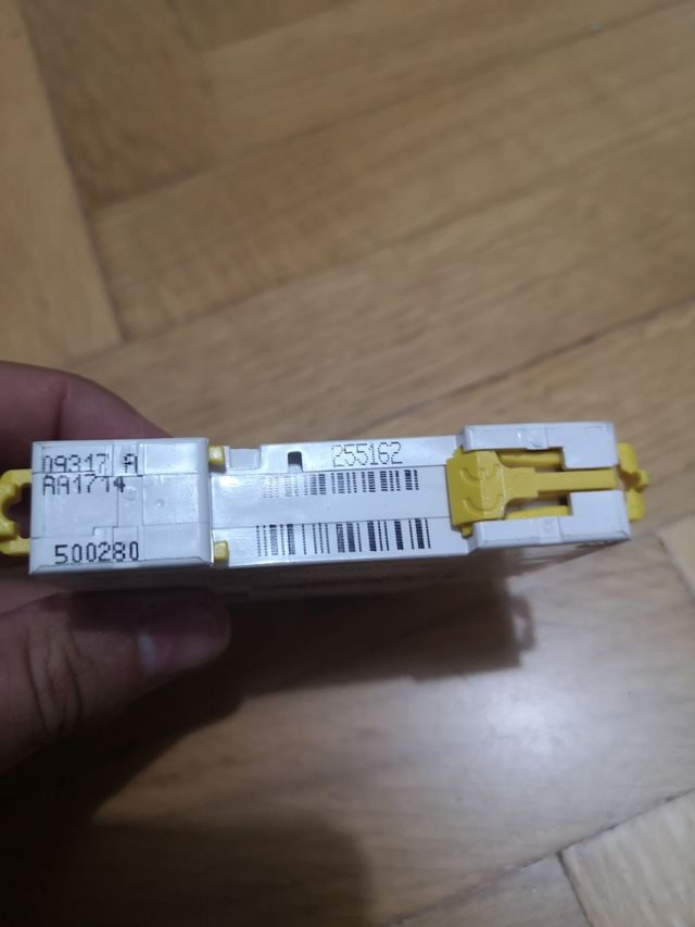 Interruttore magnetotermico automatico Schneider