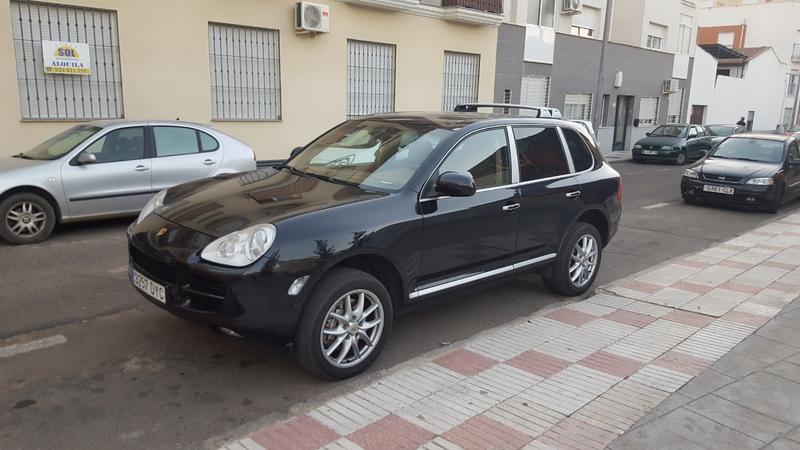 Porsche Cayenne 2006 - foto 1