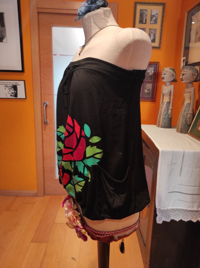 Top de Titis Clothing