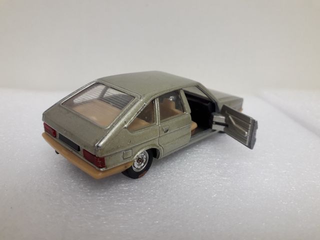 SIMCA 1308 GT escala 1:43 SOLIDO Sin caja
