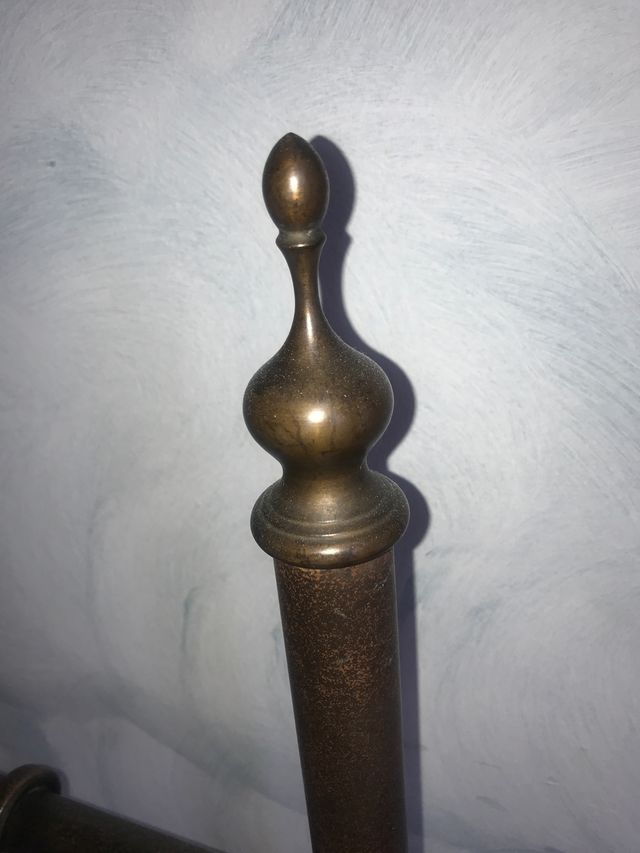 Cama forja francesa artesanal. precio de regalo