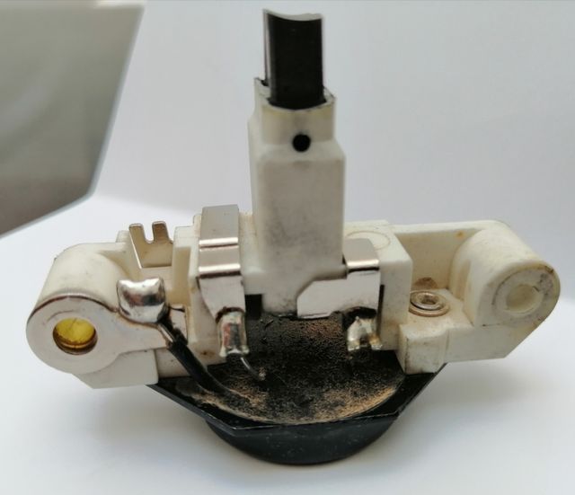 Regulador alternador - Boch-