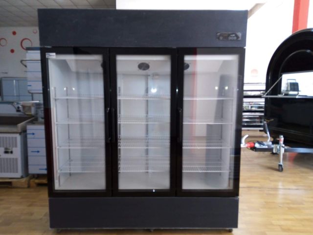 Armario 3 puertas de segunda mano por 1 € en Barcelona en WALLAPOP