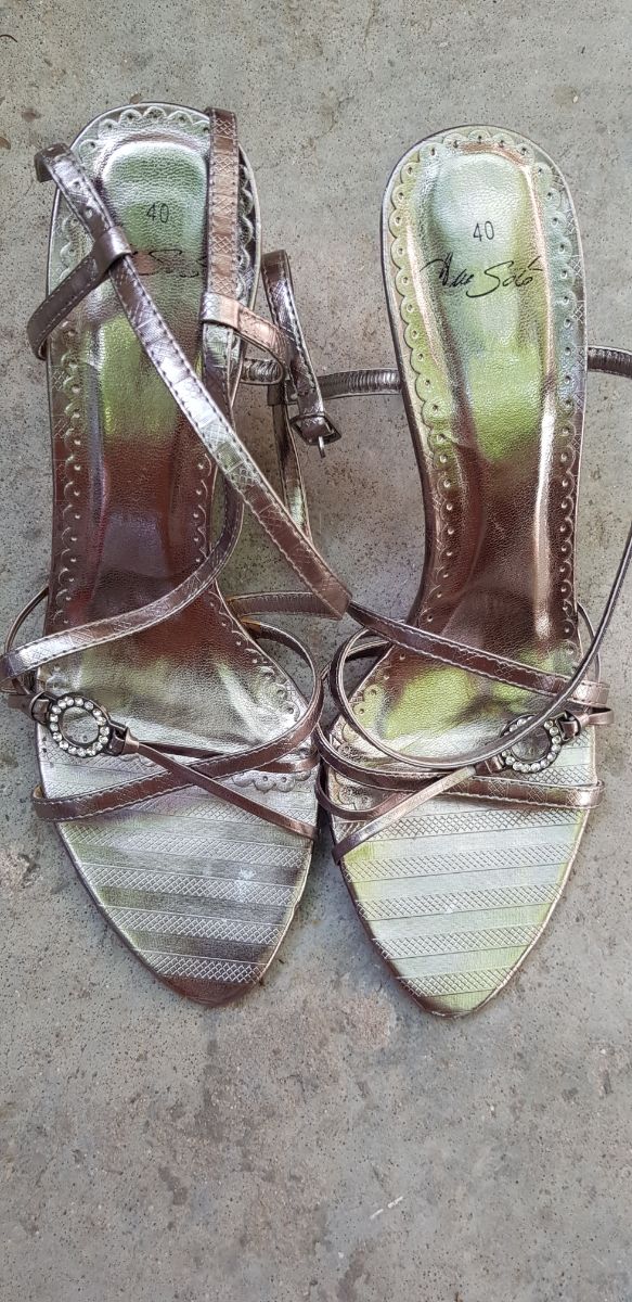 Sandalias vestir plateada T40