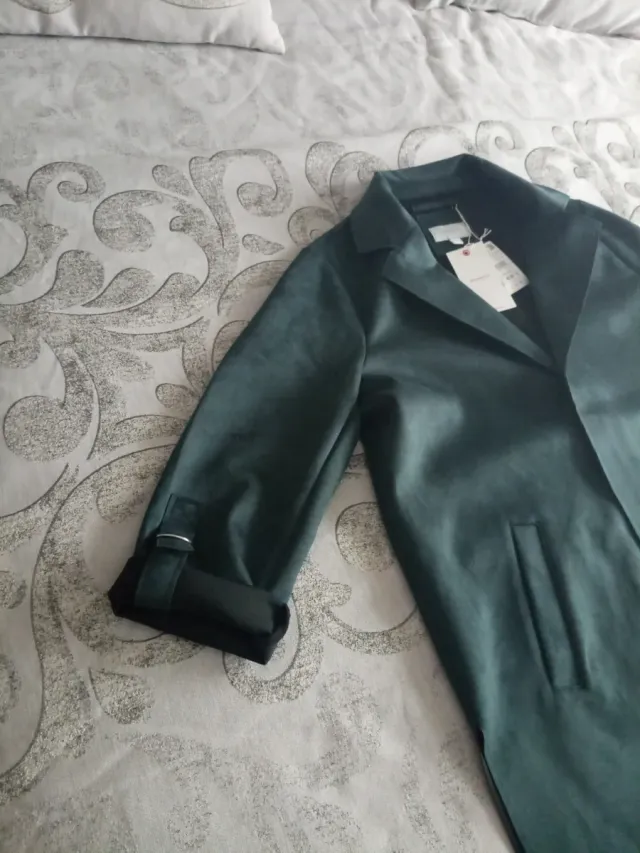 chaqueta efecto ante verde oscuro