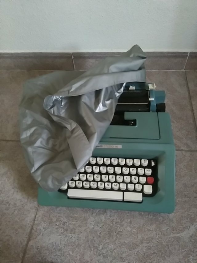 Olivetti Studio 46