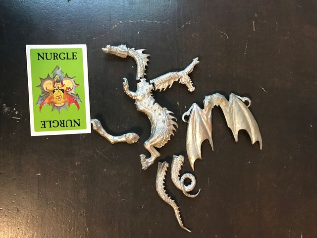 Warhammer bits dragón de los '80