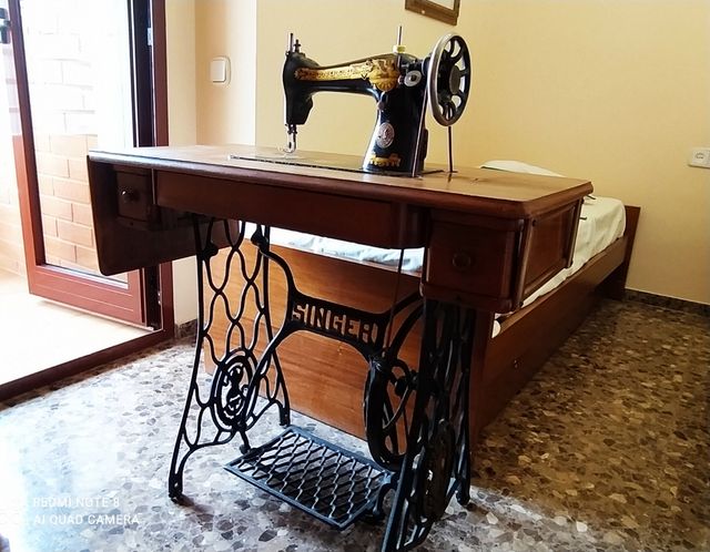 Máquina de coser Singer