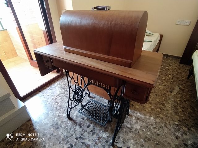 Máquina de coser Singer