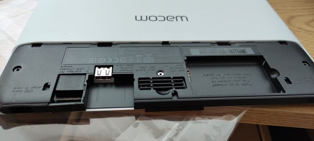 Tableta digitalizadora Wacom Intuos Draw