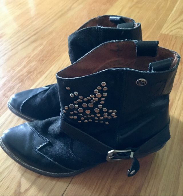 Botines negros