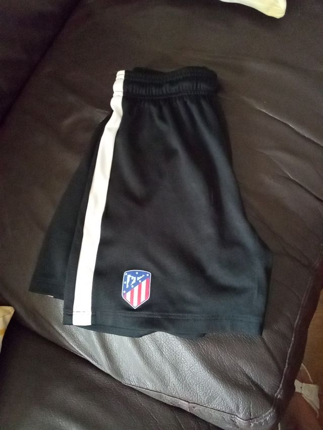 pantalón Atlético Madrid talla m para 10 12 años