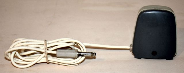 LOTE DE 3 MICRÓFONOS VINTAGE