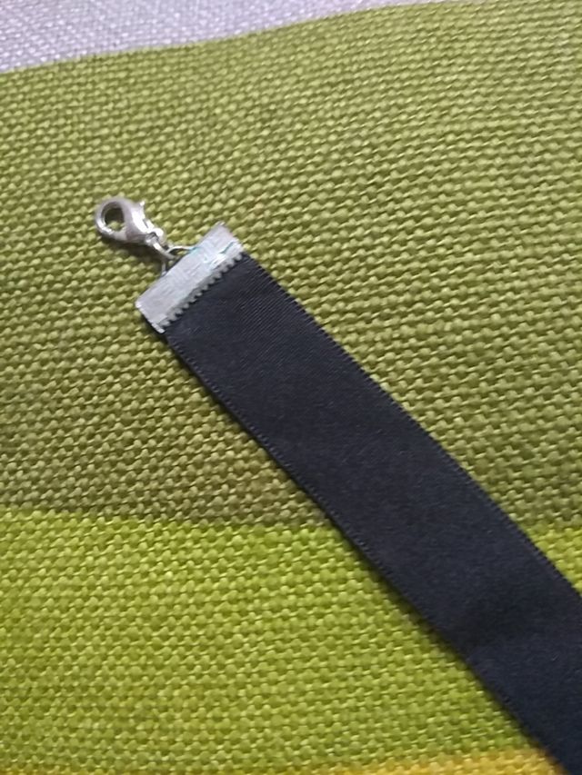 gargantilla 🖤 corazón negro ante