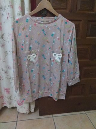 Sudadera Dolores Promesas de segunda mano por 12 EUR en Toledo en WALLAPOP