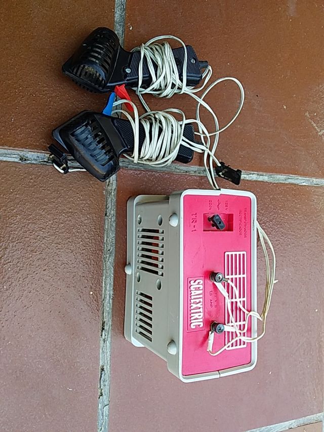 Transformador y mandos Scalextric