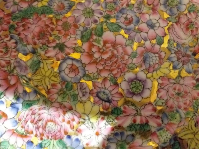 Prato em porcelana chinesa