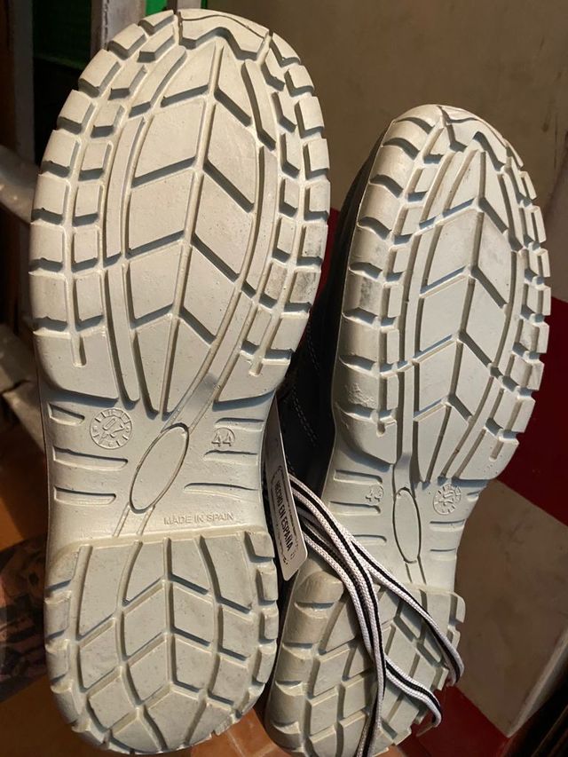 Zapatillas  de seguridad