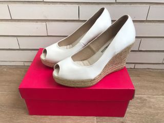 Zapatos de novia de esparto de segunda mano en WALLAPOP