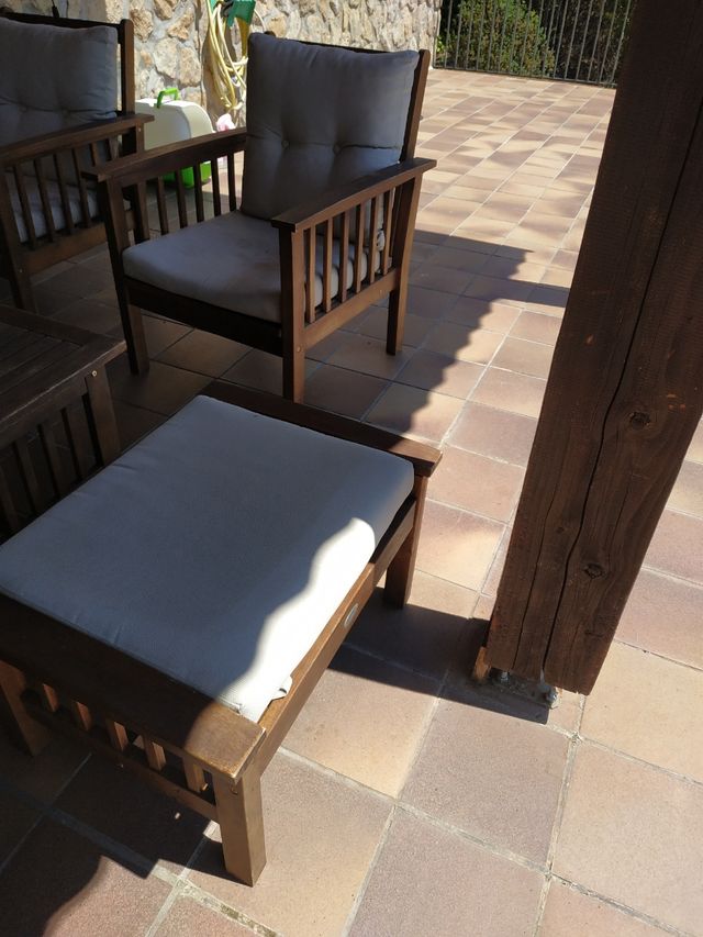 Conjunto muebles terraza de segunda mano por 80 EUR en Madrid en WALLAPOP