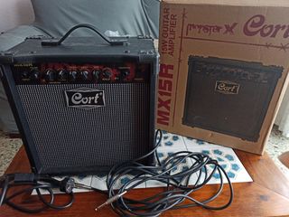 Amplificador Cort Mx15r de segunda mano por 30 EUR en Vilanova i la Geltrú  en WALLAPOP