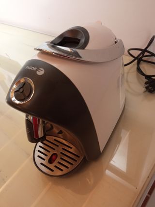 Cafetera de Capsulas Fagor Stracto caffitaly de segunda mano por 20 EUR en  Nerva en WALLAPOP