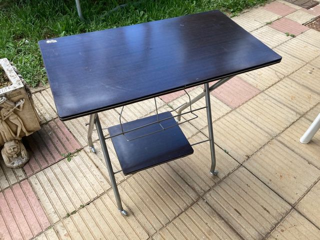 Mesa plegable vintage, mueble antiguo, retro
