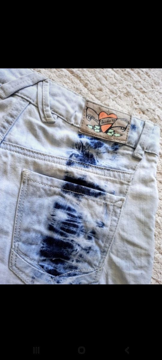 short denim tie-dye PULL&BEAR