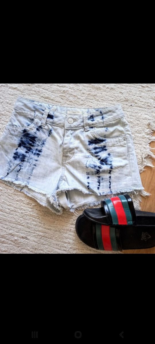 short denim tie-dye PULL&BEAR