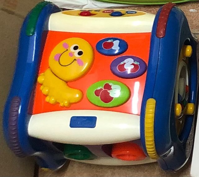 Juguetes interactivos para niños pequeños