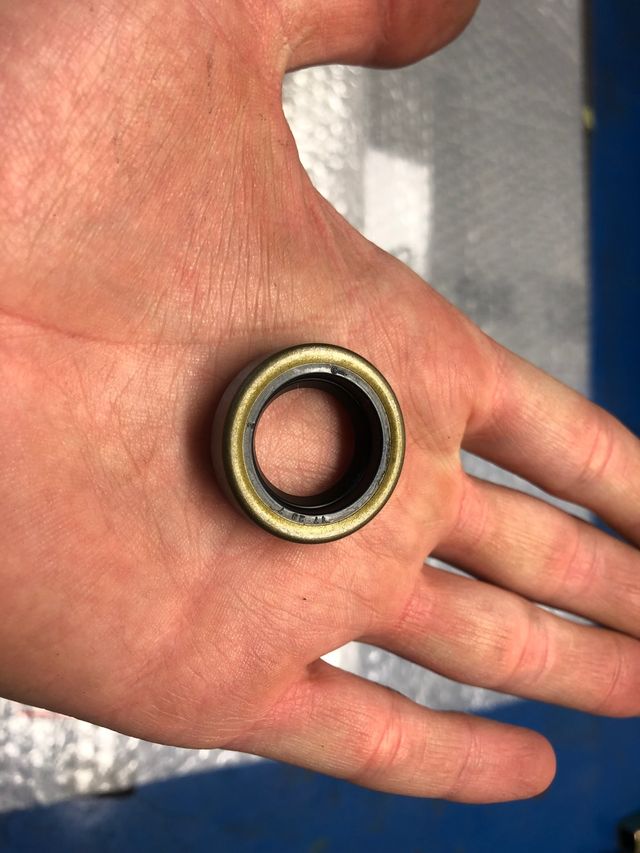 Retén Pata arranque KTM 125/250 SX 2007